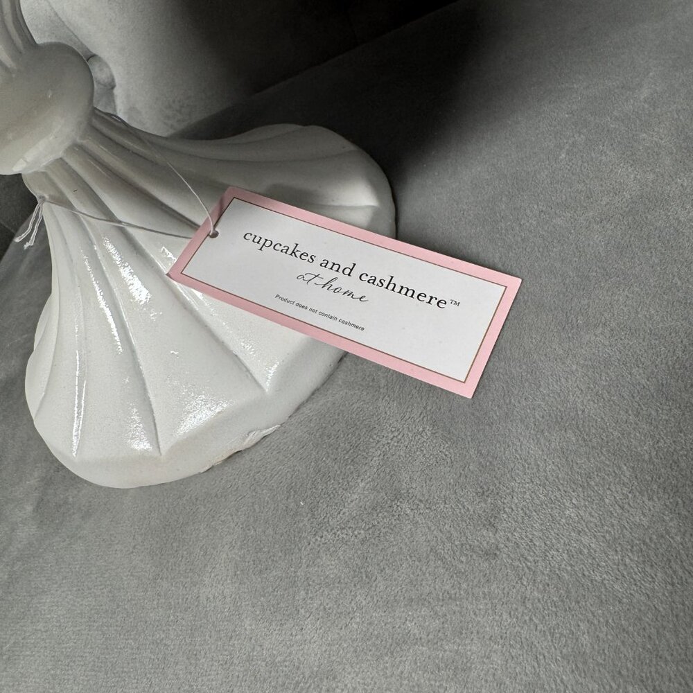 Cupcakes & Cashmere Easter Macaroons Bunny Topiary Tree Cake Pedestal NWT - Picture 10 of 12